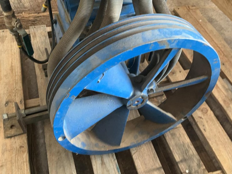 #244-•-quincy-air-compressor-image-8
