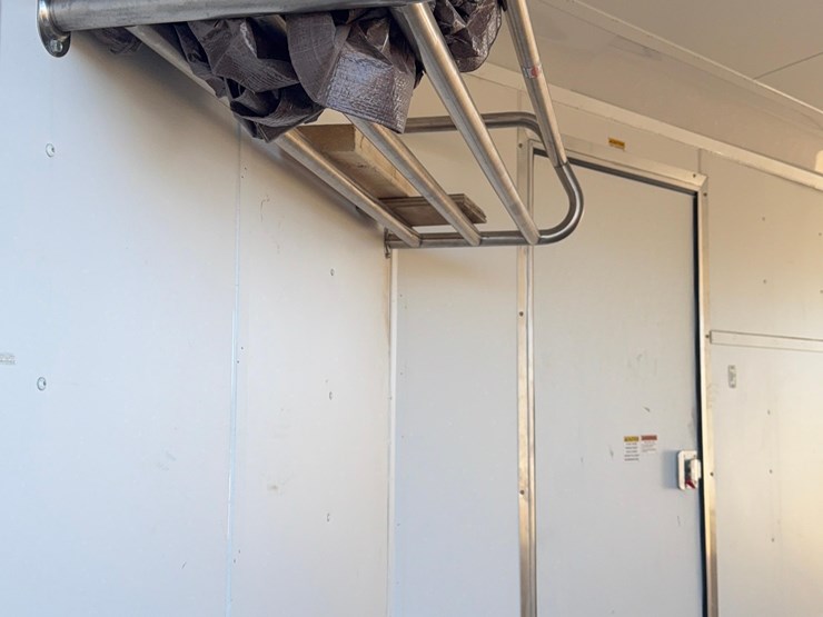 2009-american-hauler-image-15