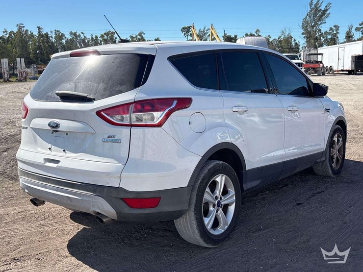 2016-ford-escape-image-3