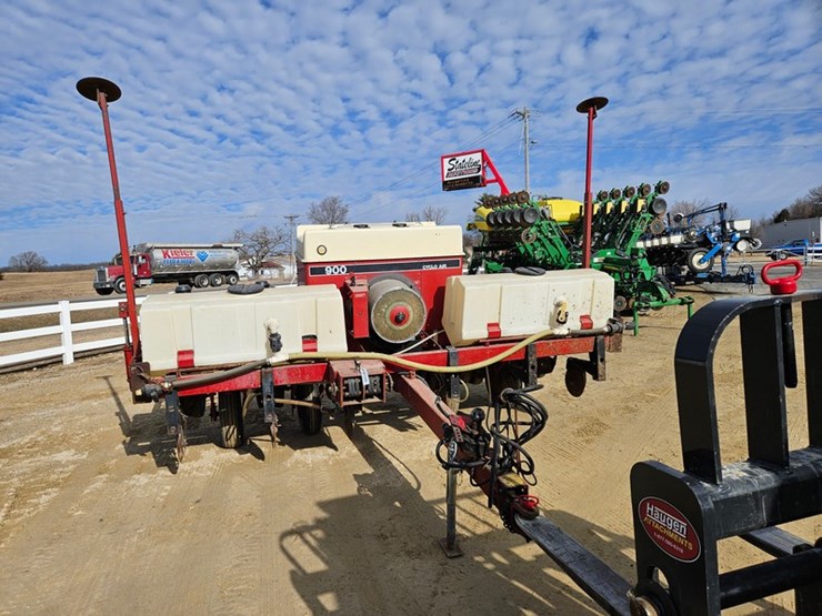 international-30-image-8