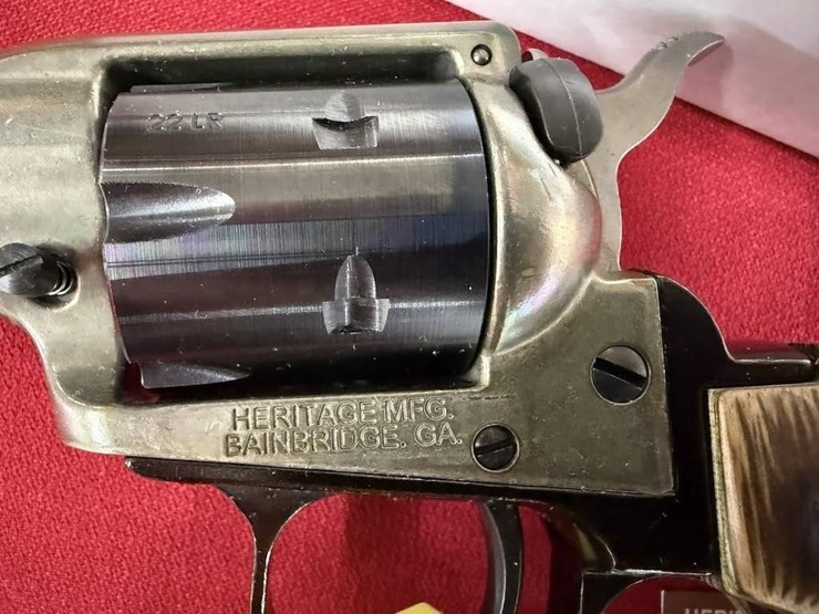 heritage-rough-rider-.22-pistol-image-5