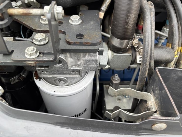 2021-bobcat-e60-image-51