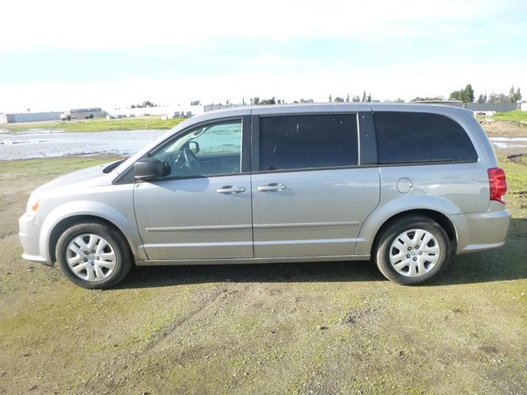 2014-dodge-grand-caravan-image-5