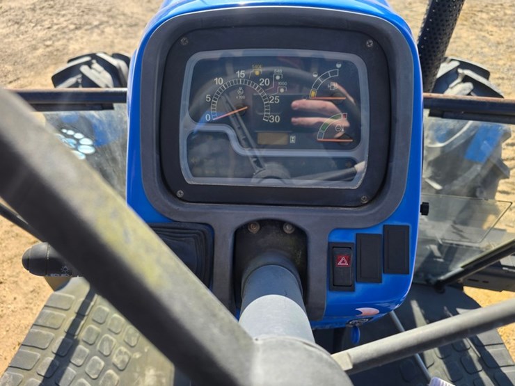 new-holland-td5040-image-23