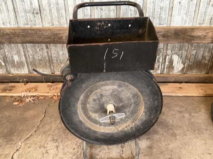 #151-•-banding-cart-and-crimper-tool-image-1