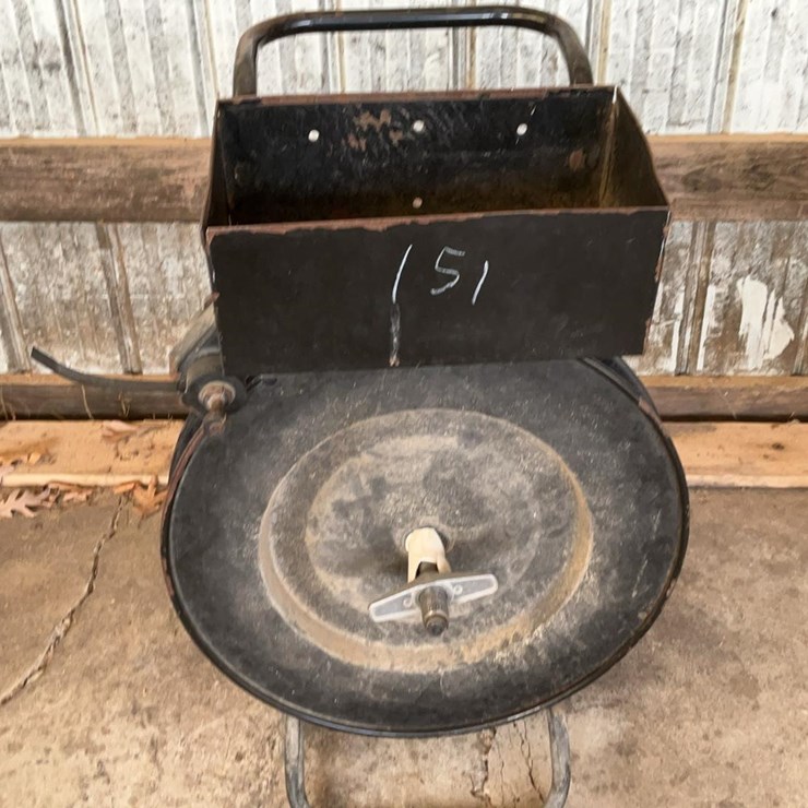 #151 • Banding Cart and Crimper Tool