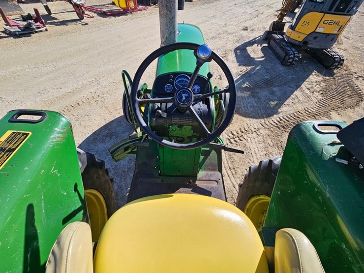 john-deere-3010-image-20