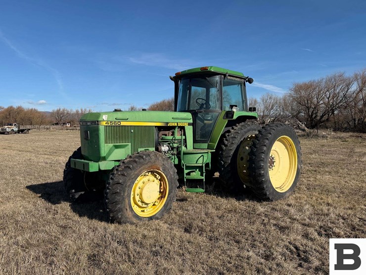 1992-john-deere-4560-image-1