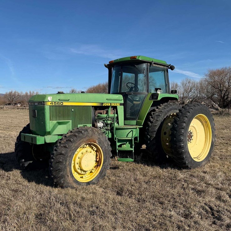1992 JOHN DEERE 4560