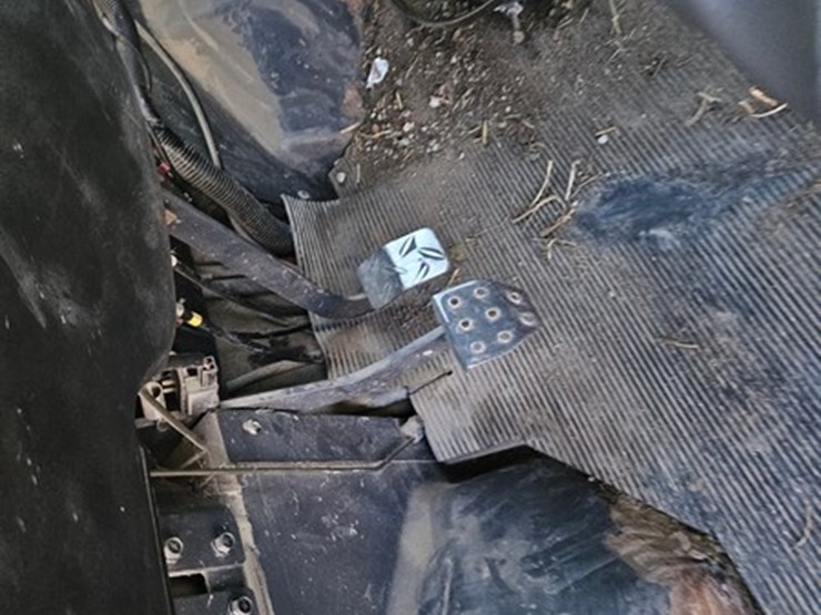 kubota-rtv1100-image-26