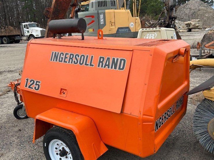 ingersoll-rand-125-s/a-portable-air-compressor-image-3