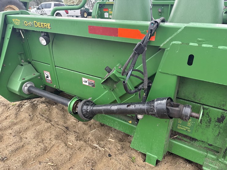 john-deere-608c-image-8