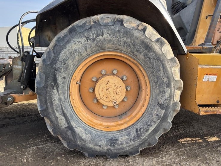 case-570l-xt-image-24