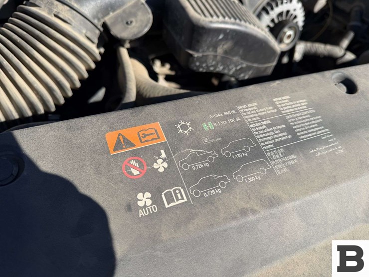 2013-chevrolet-silverado-1500-image-39