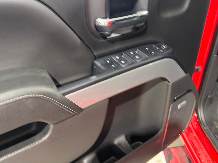 2018-chevrolet-silverado-1500-ltz-image-27