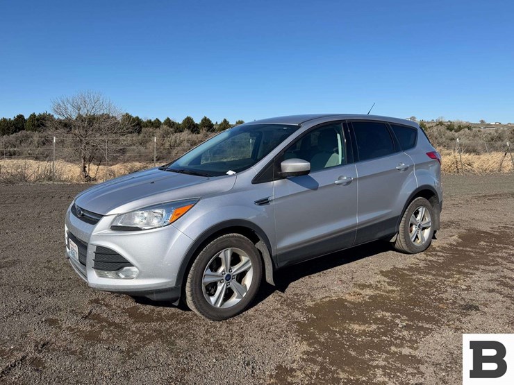 2014-ford-escape-image-1