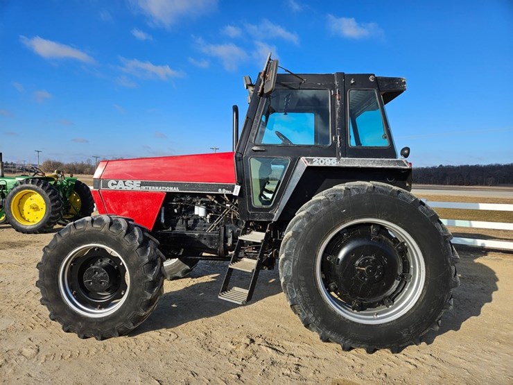 case-ih-2096-image-2