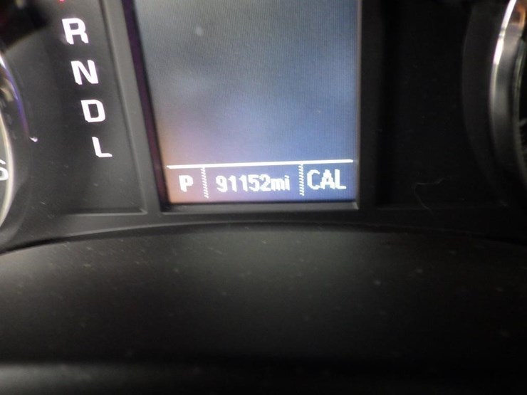 2017-chevrolet-tahoe-image-14