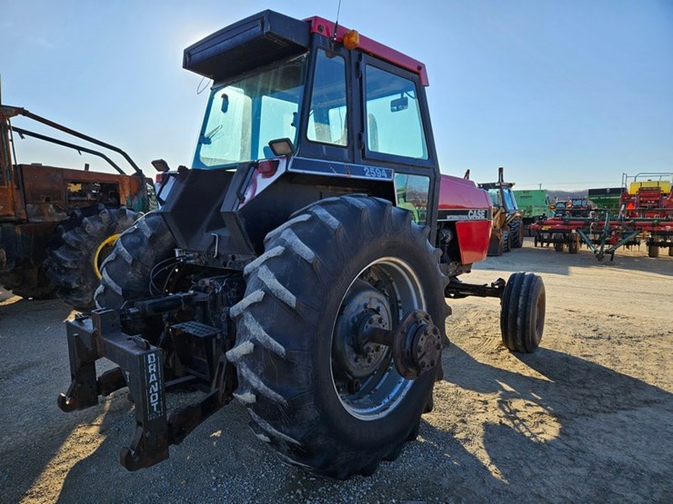 case-ih-2594-image-5