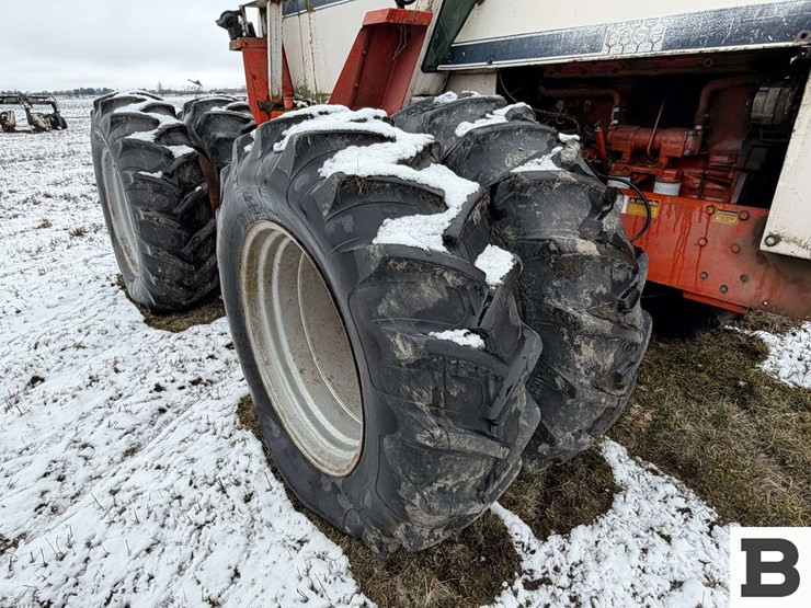 case-2670-tractor-image-28