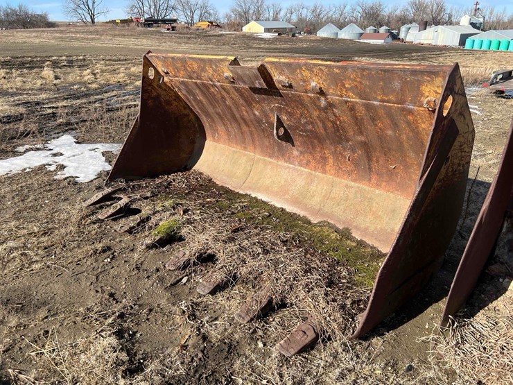 wheel-loader-bucket-image-1