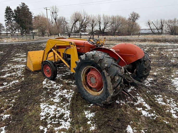 massey-ferguson-65-image-4