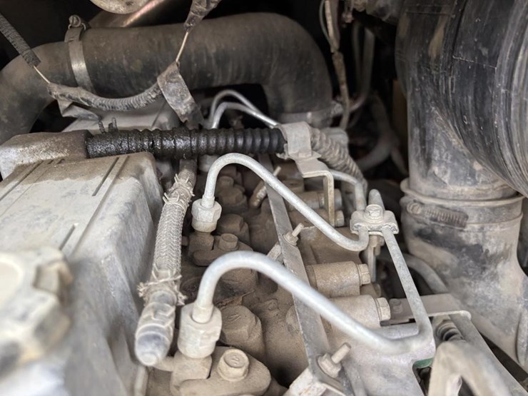 caterpillar-246c-image-35