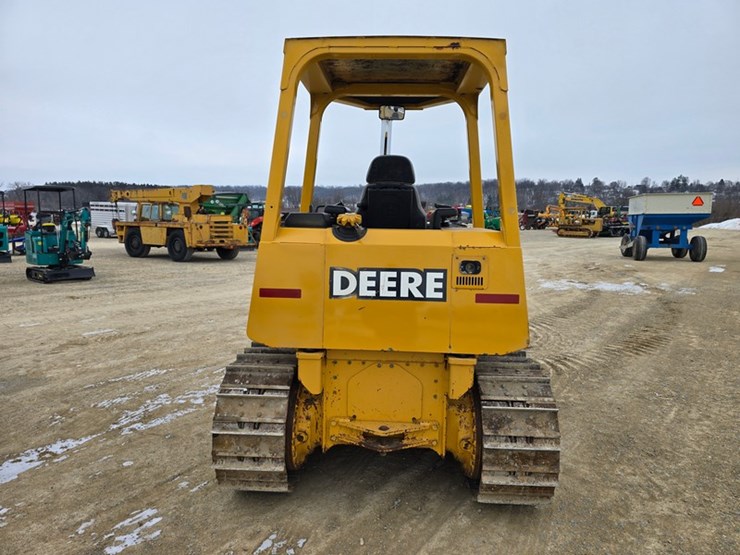 2002-deere-450h-lt-image-4