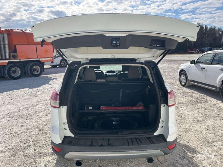 2015-ford-escape-image-20