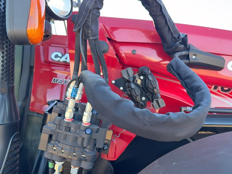 2021-case-ih-maxxum-135-image-36