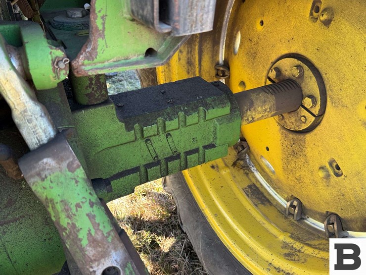 1979-john-deere-4440-image-26
