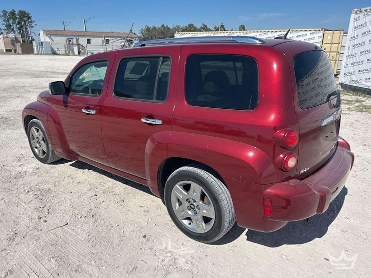 2010-chevrolet-hhr-image-4