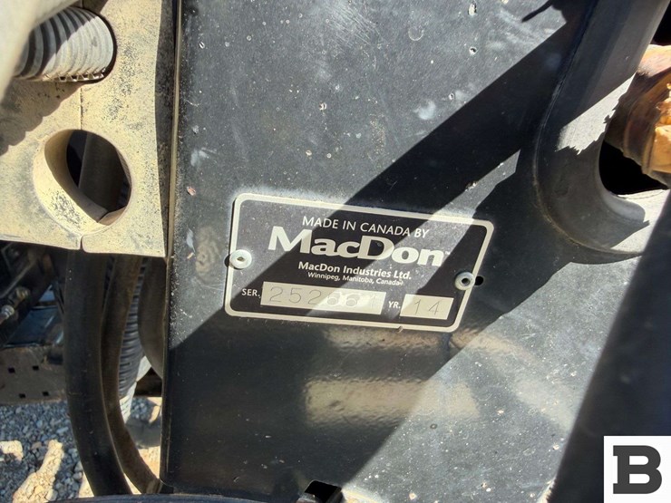 2014-mac-don-d65d-image-45