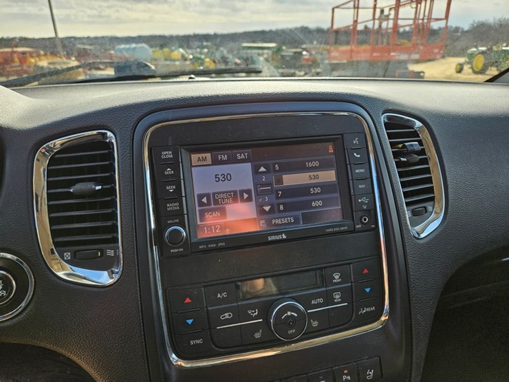 2012-dodge-durango-image-27