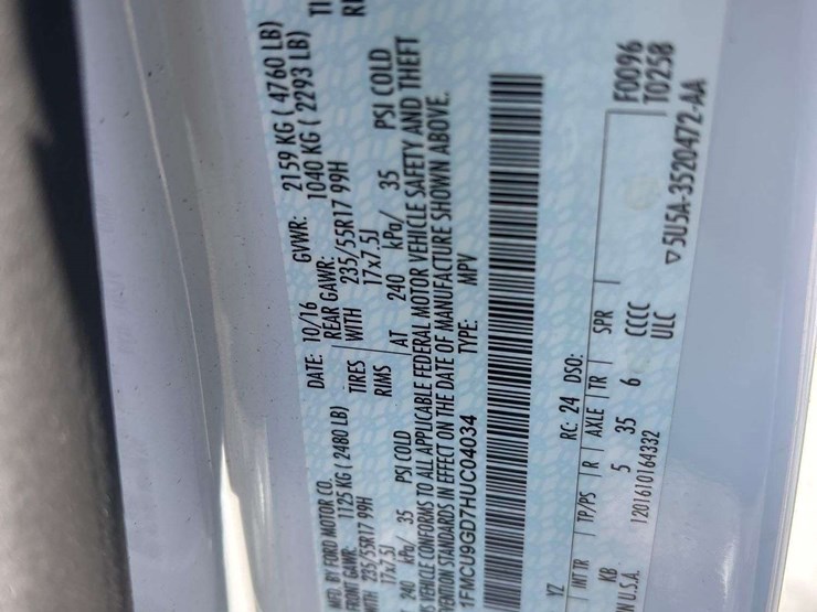 2017-ford-escape-image-5