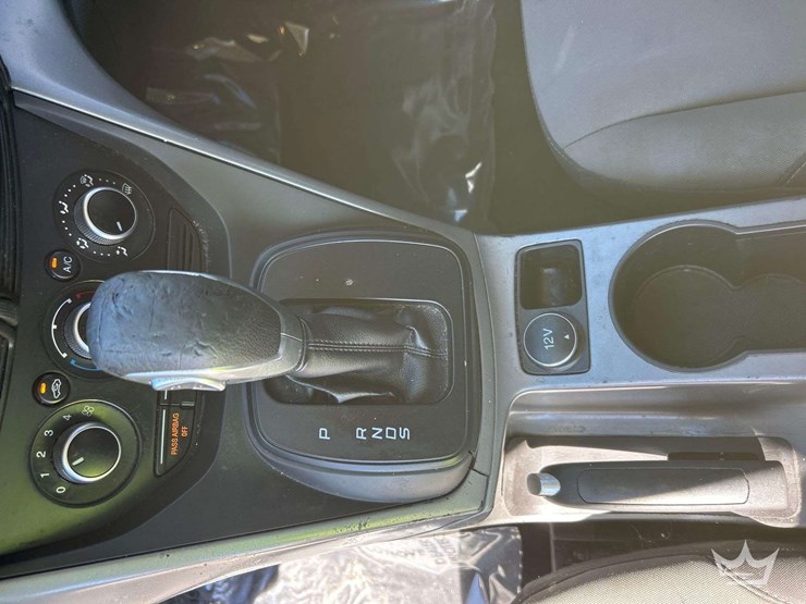 2014-ford-escape-image-18