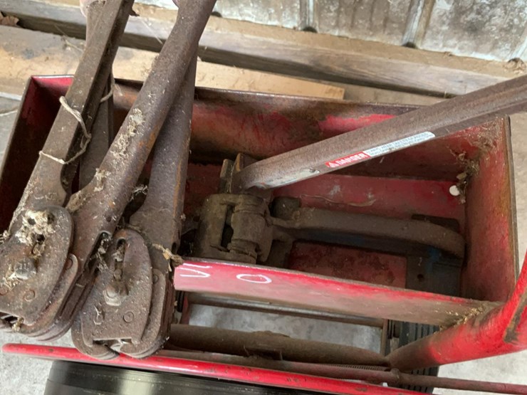 #150-•-banding-cart-and-tools-image-6