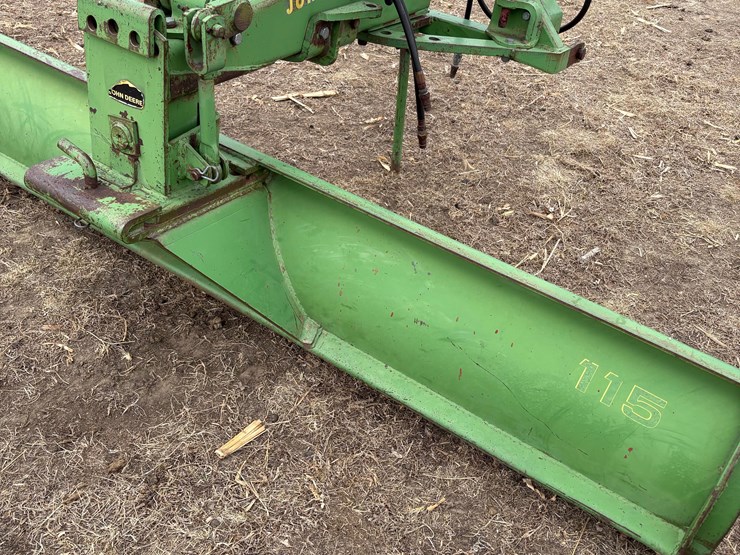 john-deere-115-image-5