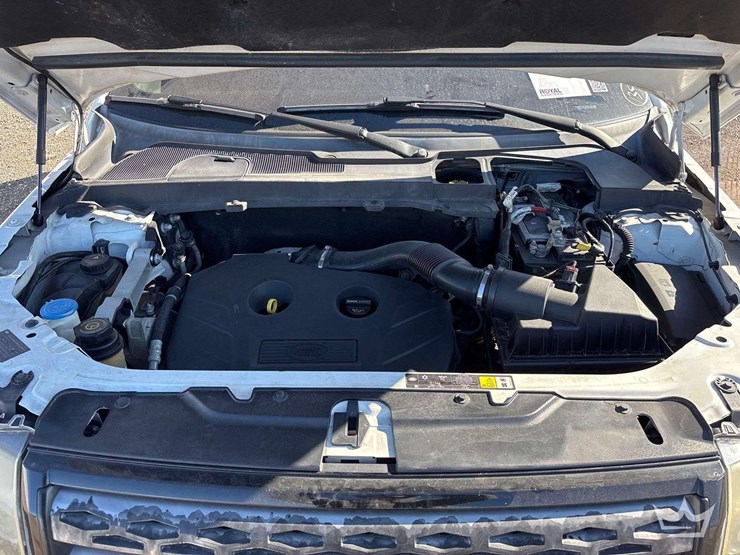 2014-land-rover-lr2-awd-suv-image-6