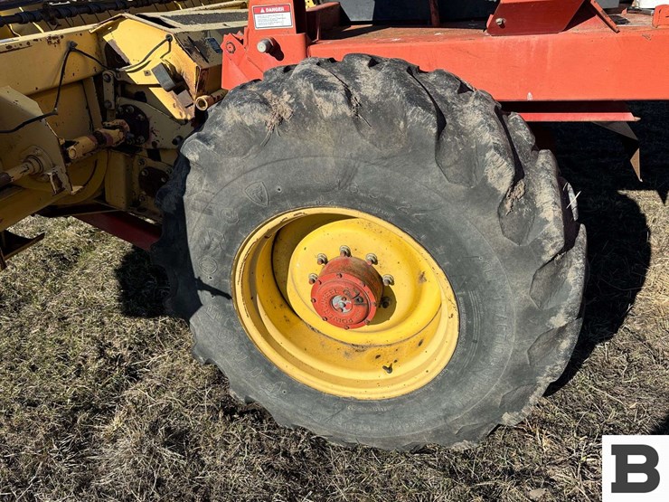 new-holland-2550-image-10