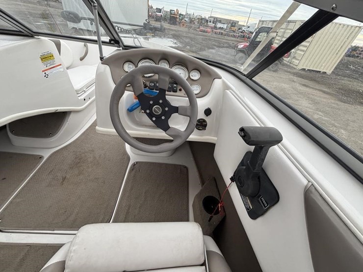 2006-unknown-trailer-image-17