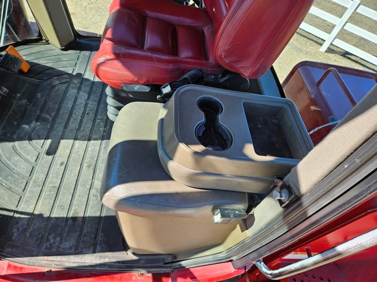 case-ih-375-image-23