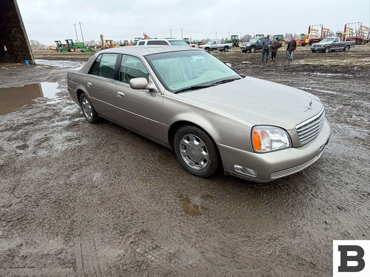 2001-cadillac-deville-sedan-image-6