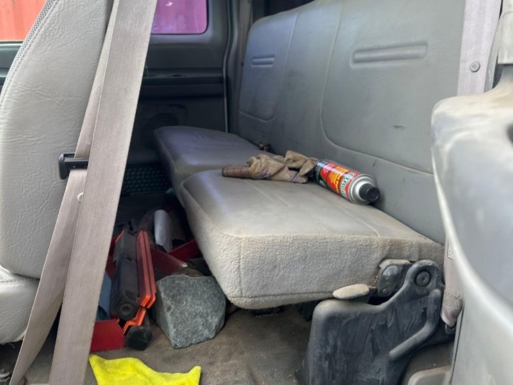 2000-ford-f750-image-15