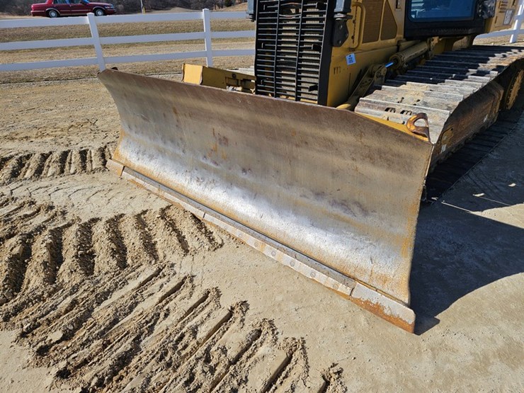 caterpillar-d5k-lgp-image-9