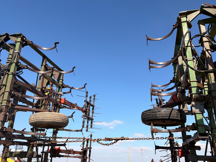 john-deere-1010-image-15