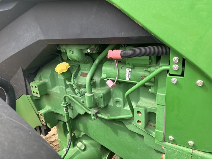 2020-john-deere-2020-image-13