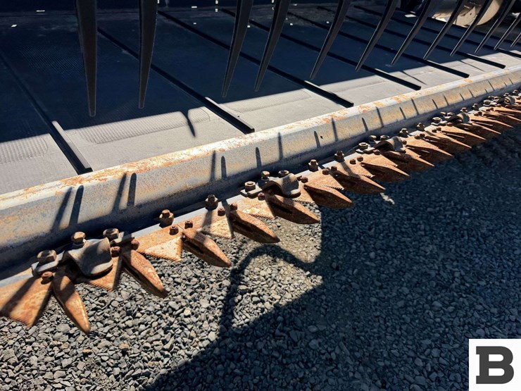 2014-mac-don-d65d-image-39