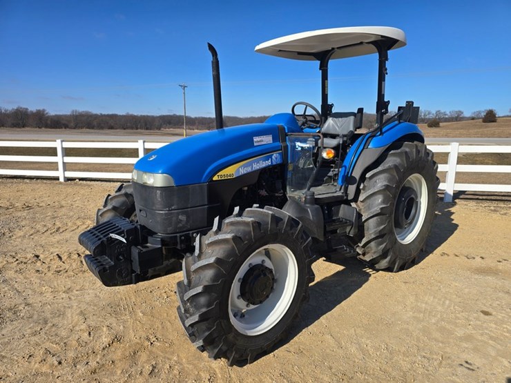 new-holland-td5040-image-1