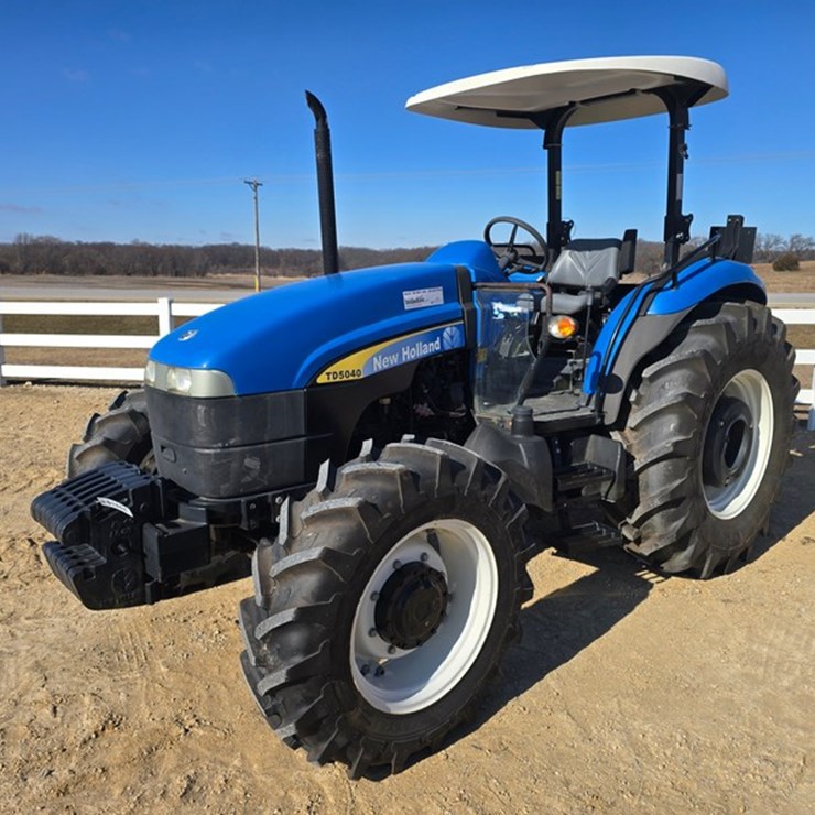 NEW HOLLAND TD5040